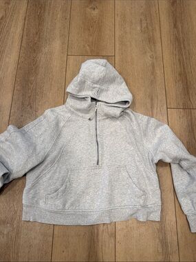 Lululemon Light Gray Cropped Half-Zip Hoodie